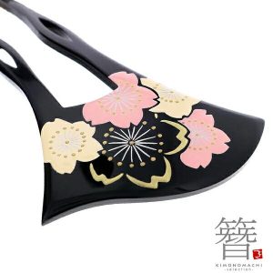 銀杏型 かんざし「黒色　桜」簪 和装 着物髪飾り 和服 留袖 訪問着 色無地 結婚式 フォーマル 礼装 和装髪飾り(メール便不可)ss2503wkk10