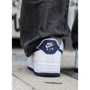 NIKE AIR FORCE 1 '07 "WHITE/MIDNIGHT NAVY" ナイキ エアフォース ロー スニーカー ( 白 ホワイト 紺 ネイビー メンズ FJ4146-104 )